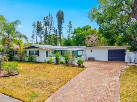 214 Gaines Avenue Sarasota FL 34243