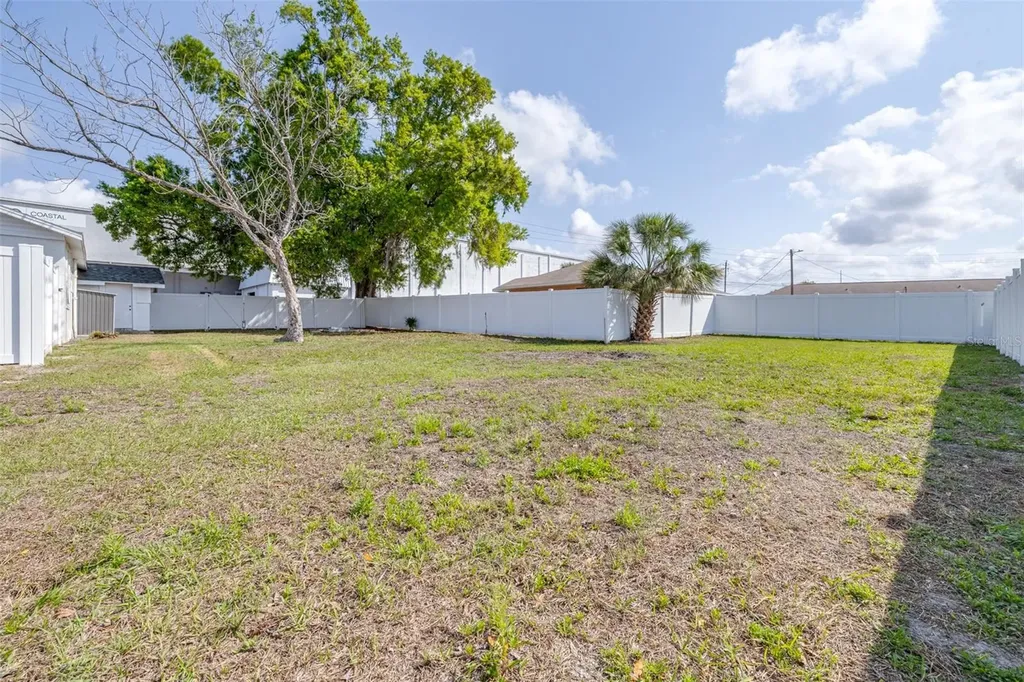 217 NW 4th Avenue Mulberry FL 33860
