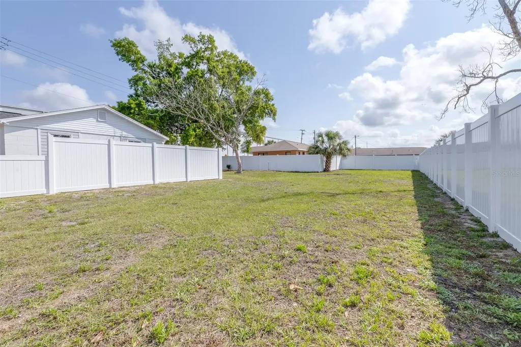 217 NW 4th Avenue Mulberry FL 33860