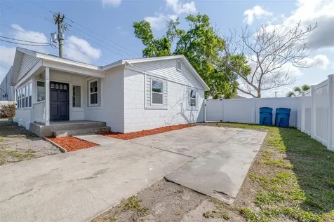217 NW 4th Avenue Mulberry FL 33860