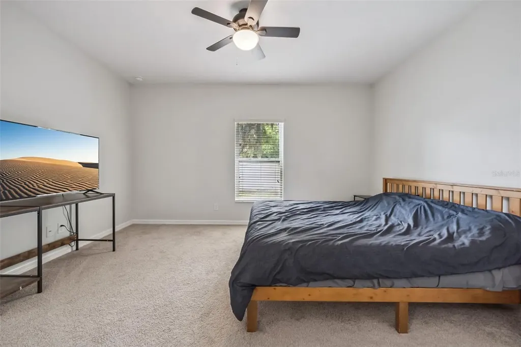 240 Whispering Pines Way Davenport FL 33837