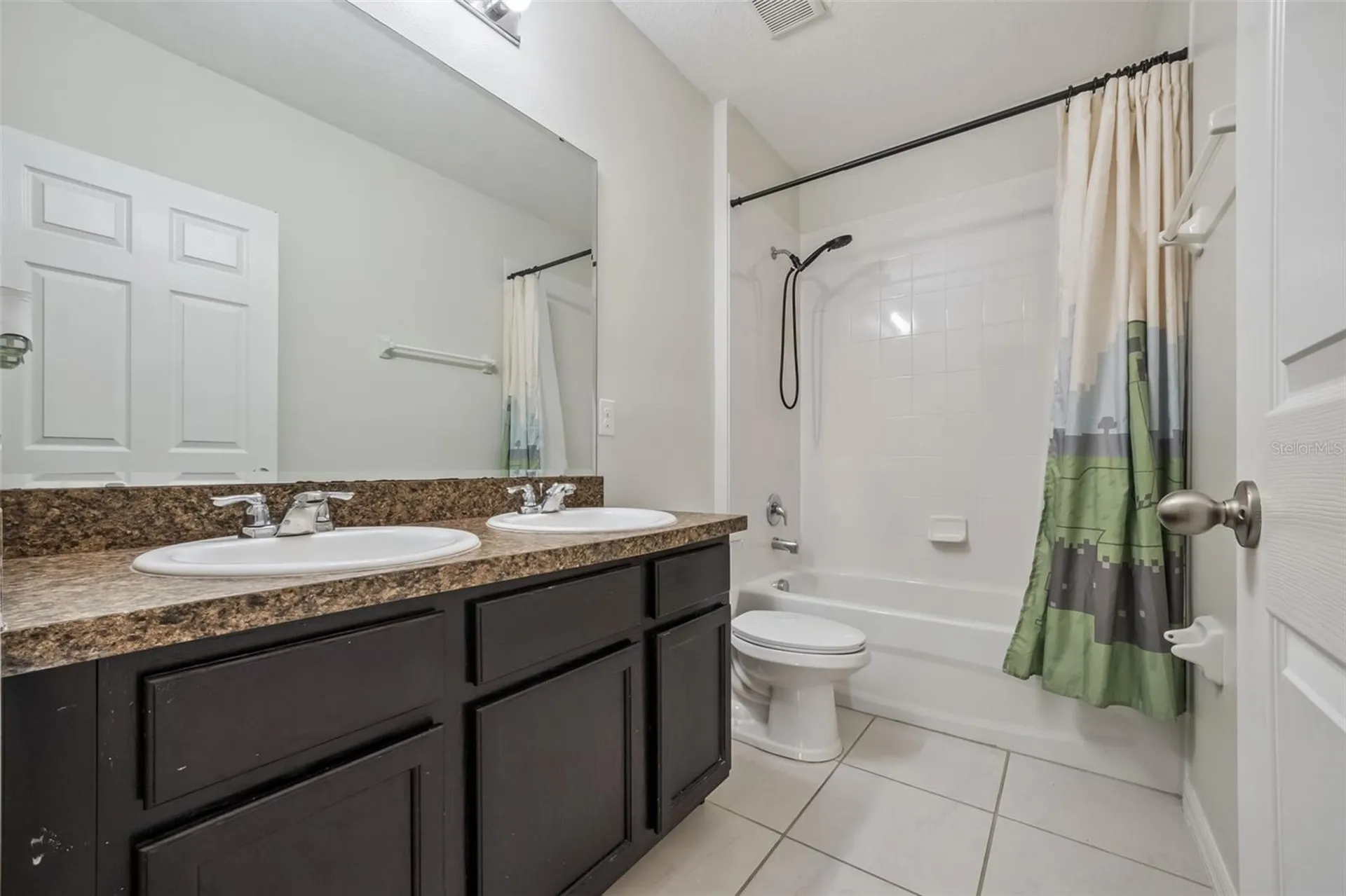 240 Whispering Pines Way Davenport FL 33837