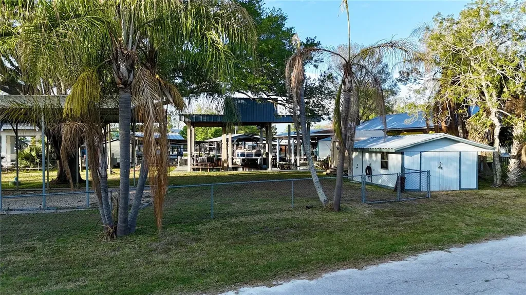 249 SE 228 Street Suwannee FL 32692