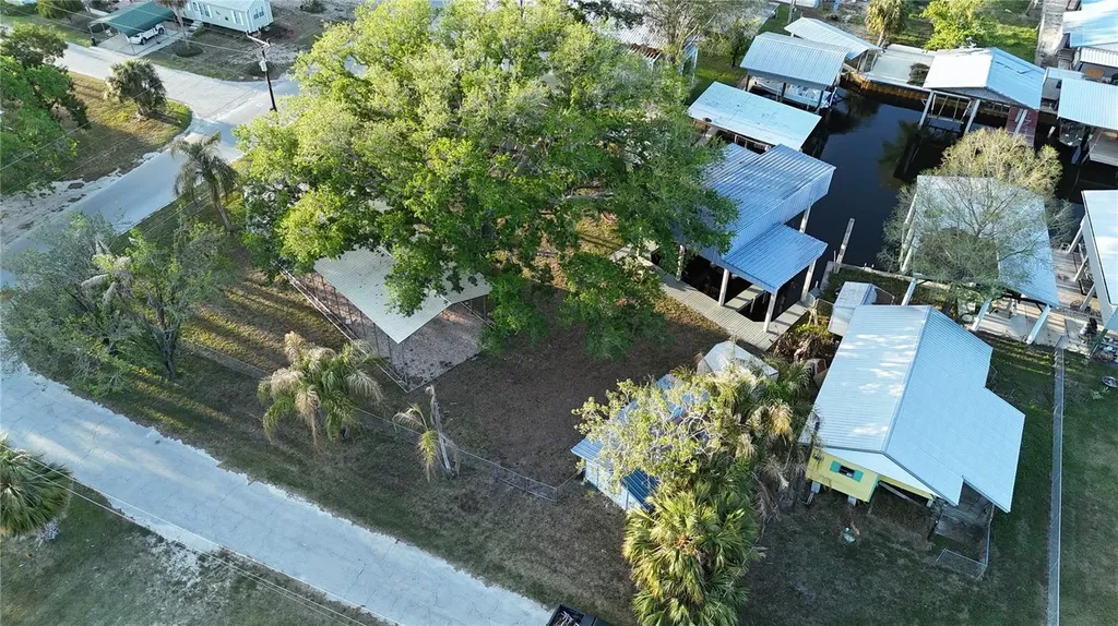 249 SE 228 Street Suwannee FL 32692