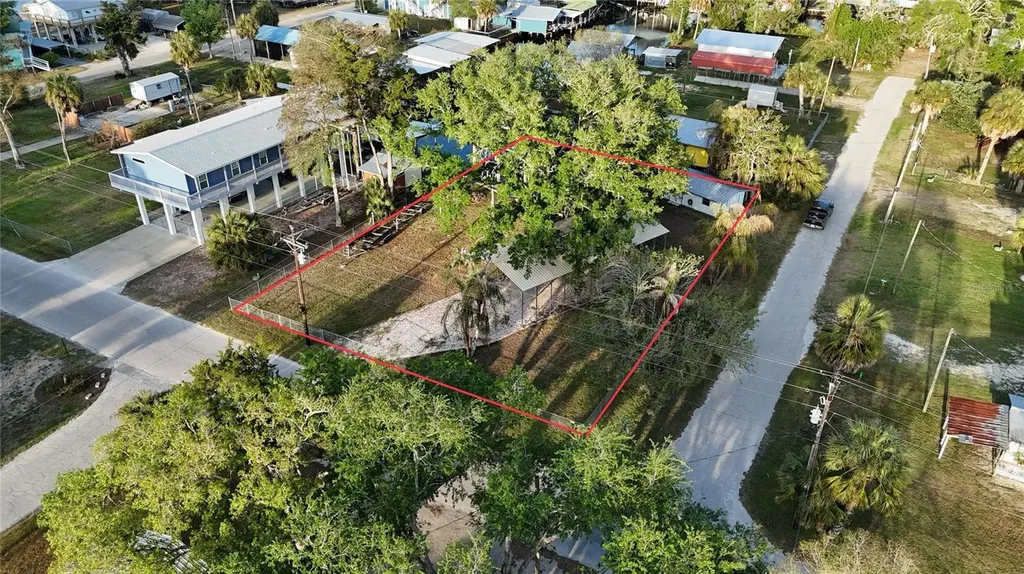 249 SE 228 Street Suwannee FL 32692