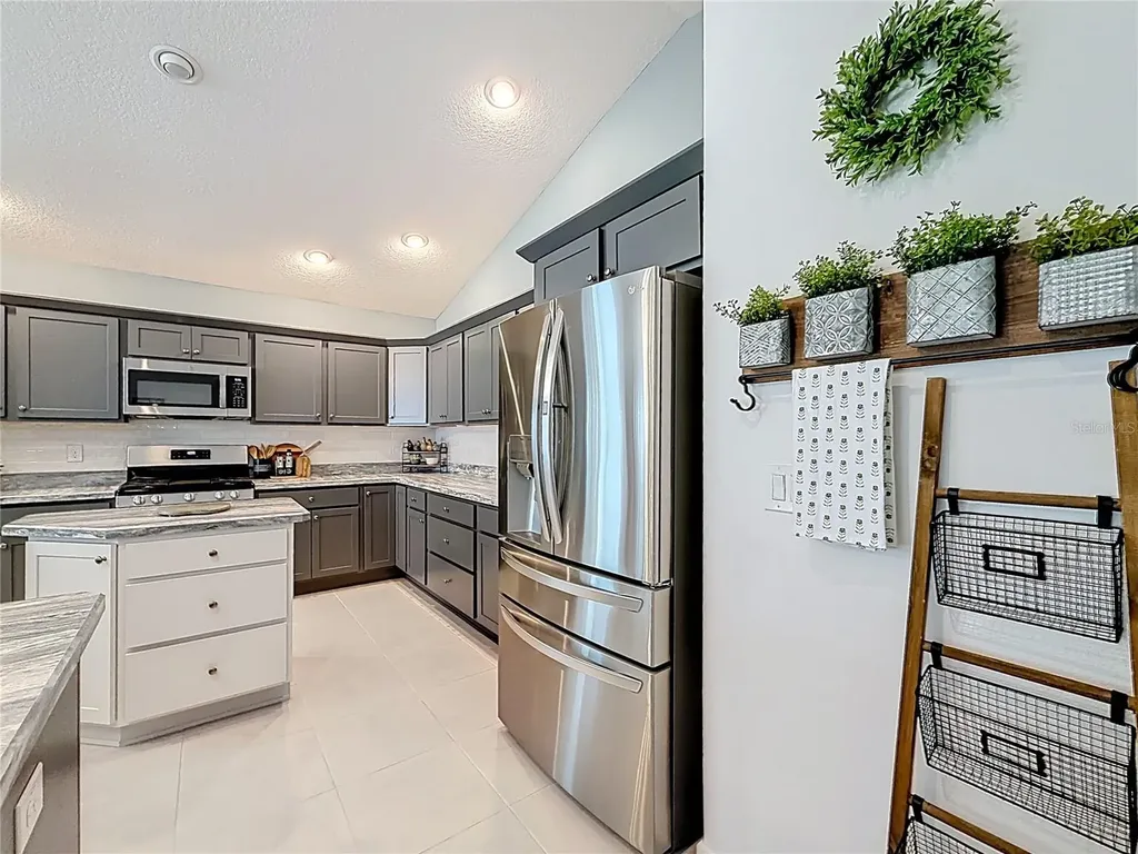 1411 Franklin Court The Villages FL 32163
