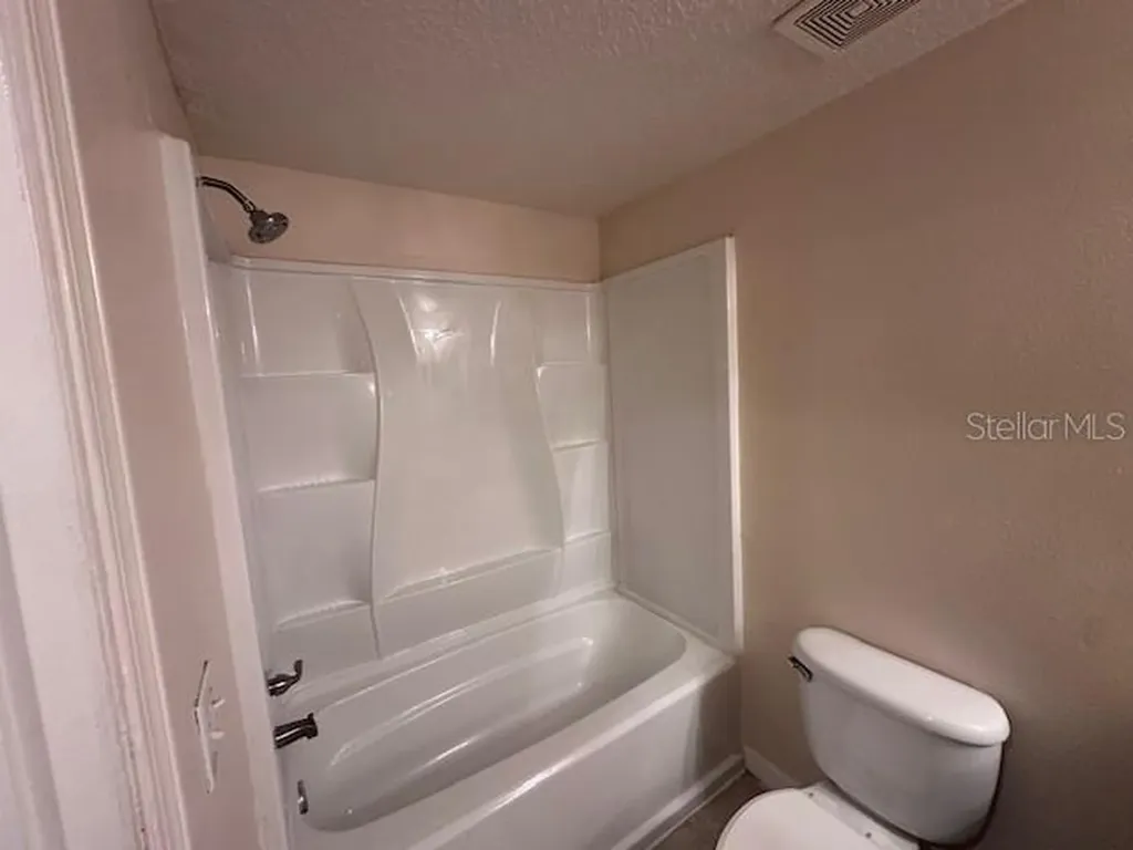 9520 Amberdale Court Riverview FL 33578