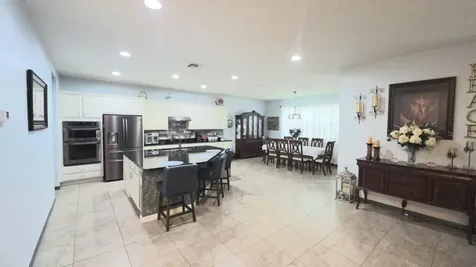 2317 Avellino Avenue St Cloud FL 34771