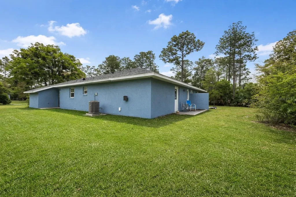 9 Wheeler Place Palm Coast FL 32164