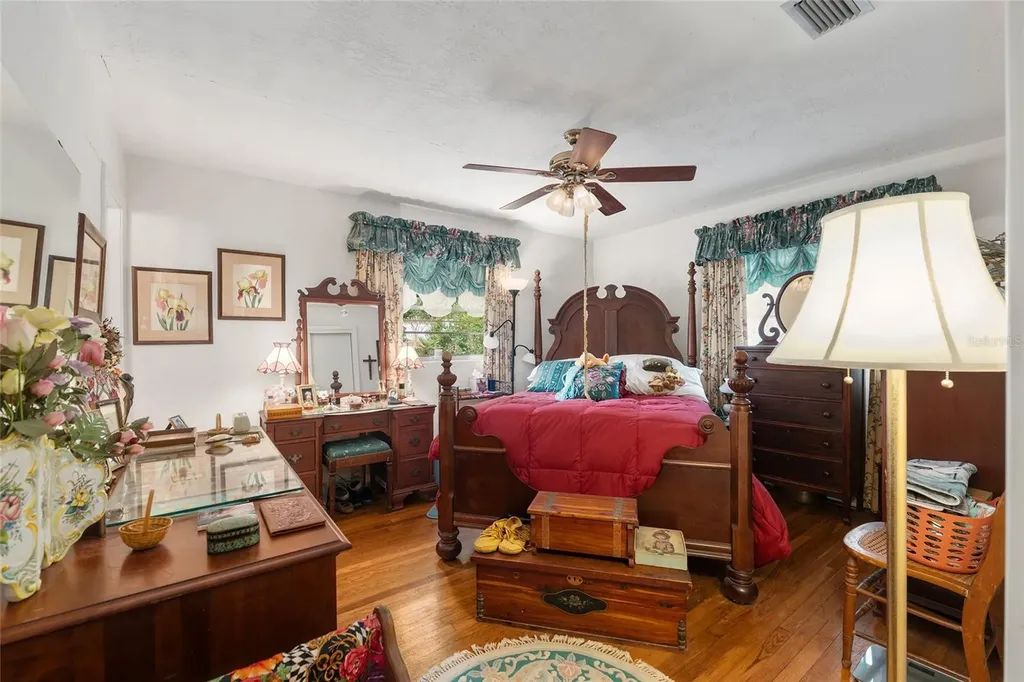 3710 NW 22nd Place Gainesville FL 32605