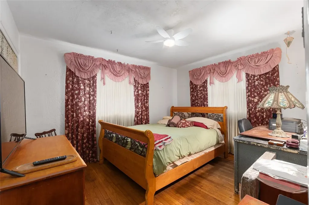 3710 NW 22nd Place Gainesville FL 32605