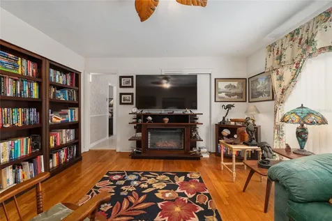 3710 NW 22nd Place Gainesville FL 32605