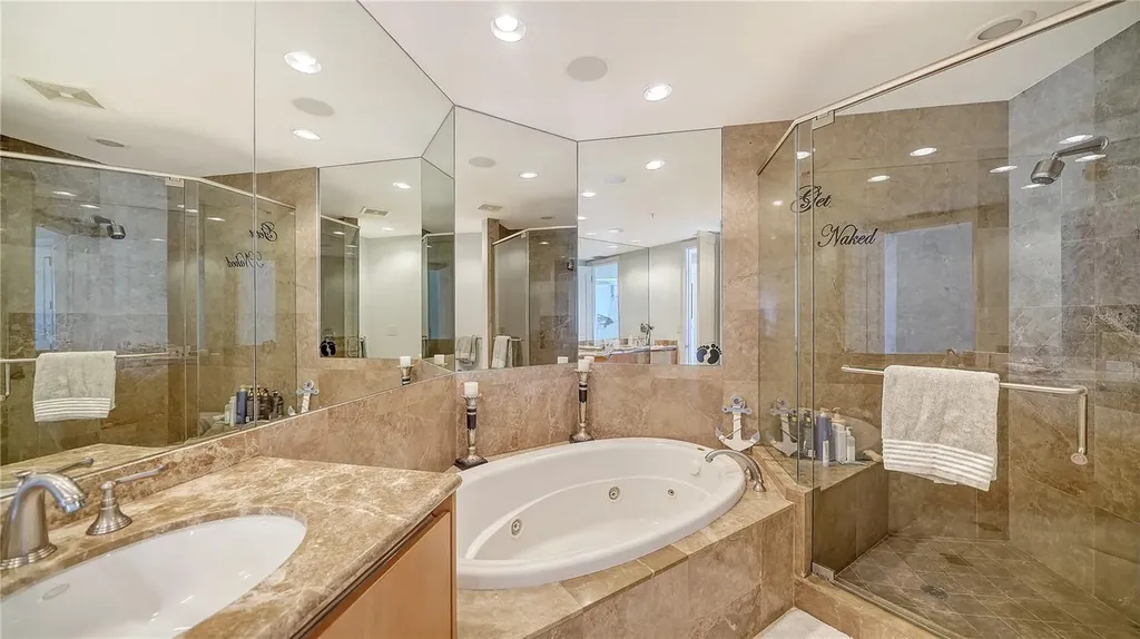 1300 Benjamin Franklin Drive Sarasota FL 34236
