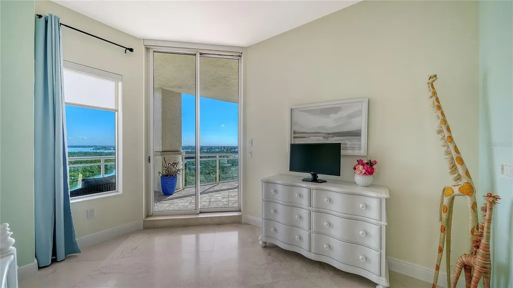 1300 Benjamin Franklin Drive Sarasota FL 34236