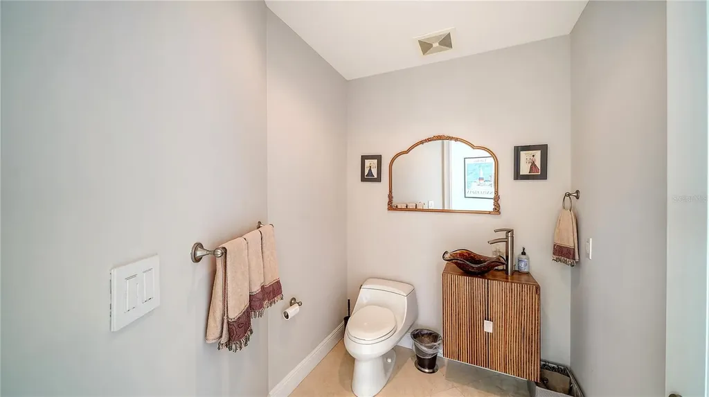 1300 Benjamin Franklin Drive Sarasota FL 34236