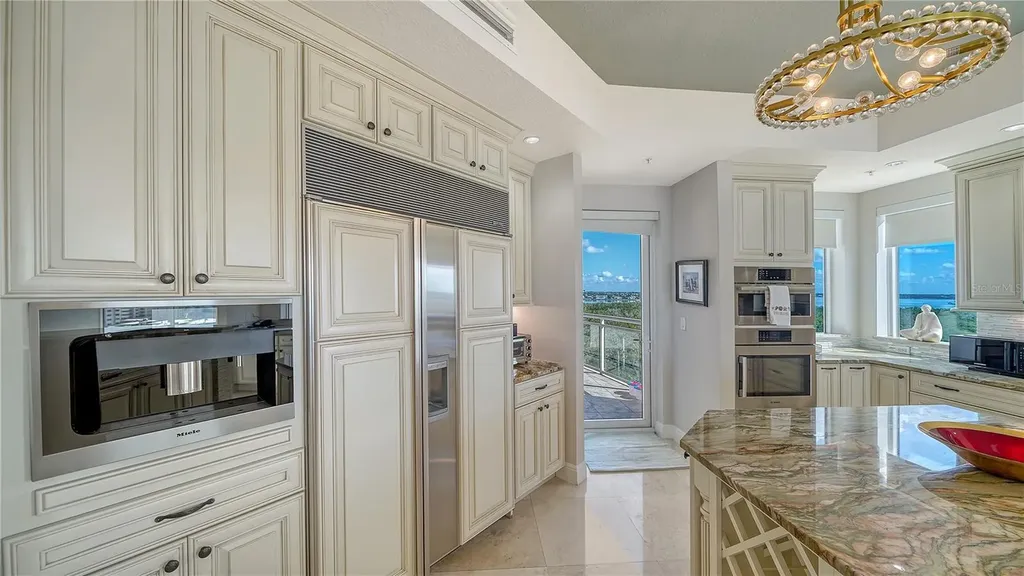 1300 Benjamin Franklin Drive Sarasota FL 34236