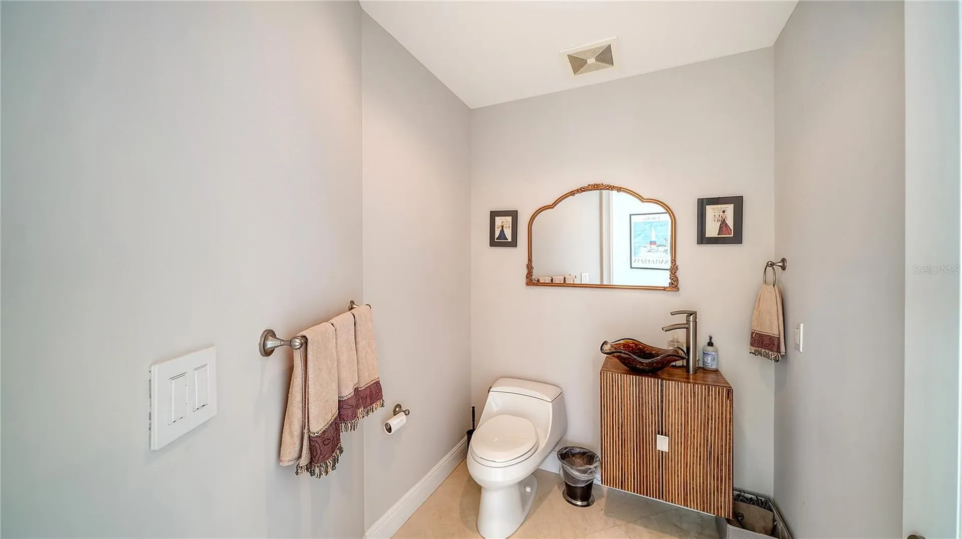 1300 Benjamin Franklin Drive Sarasota FL 34236