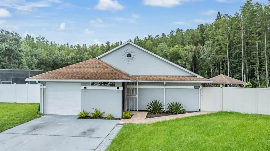 5923 Bitterwood Court Tampa FL 33625