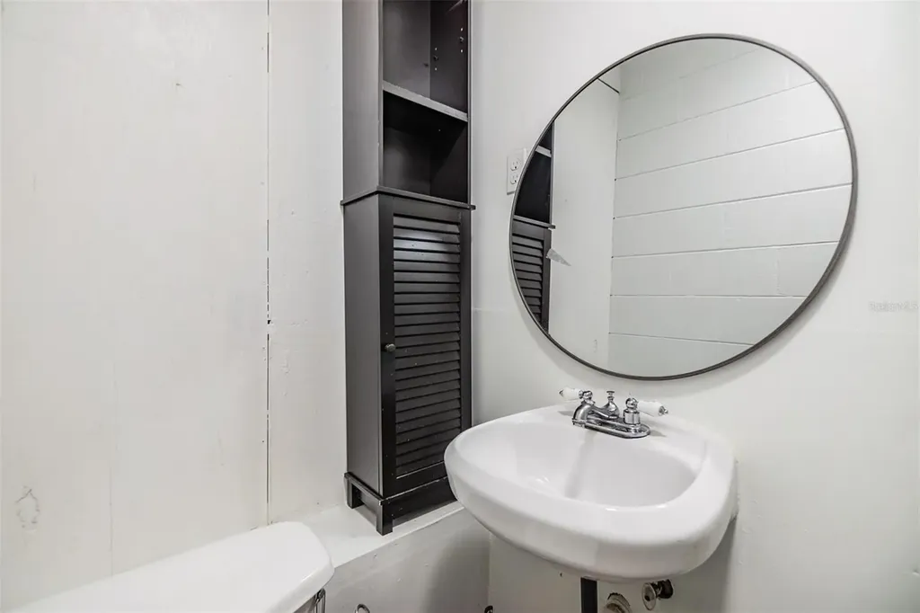 5923 Bitterwood Court Tampa FL 33625