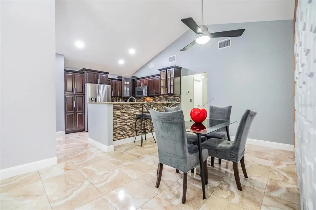 5923 Bitterwood Court Tampa FL 33625