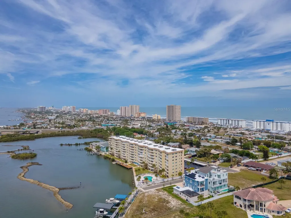 3606 S Peninsula Drive Port Orange FL 32127