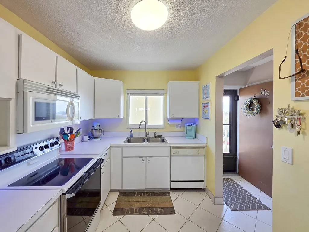 3606 S Peninsula Drive Port Orange FL 32127