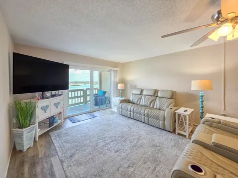 3606 S Peninsula Drive Port Orange FL 32127