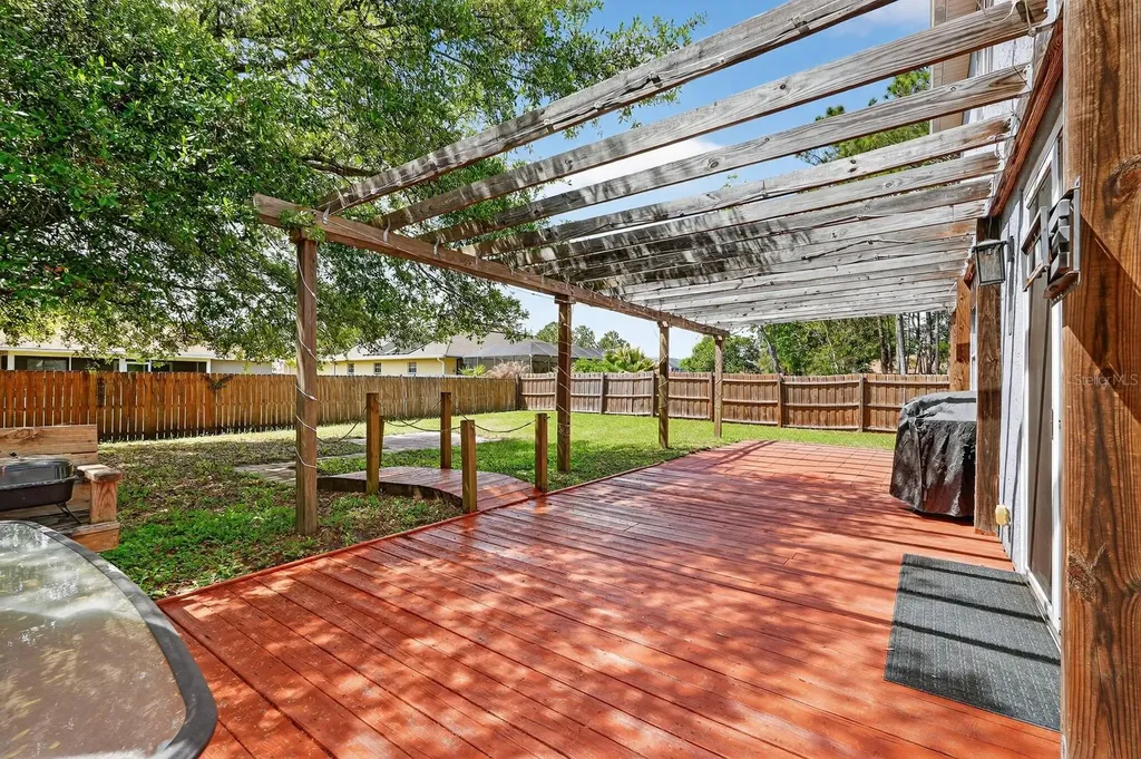 23 Burnham Lane Palm Coast FL 32137