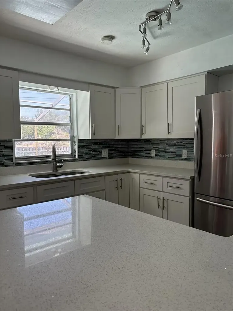 39219 5th Avenue Zephyrhills FL 33542