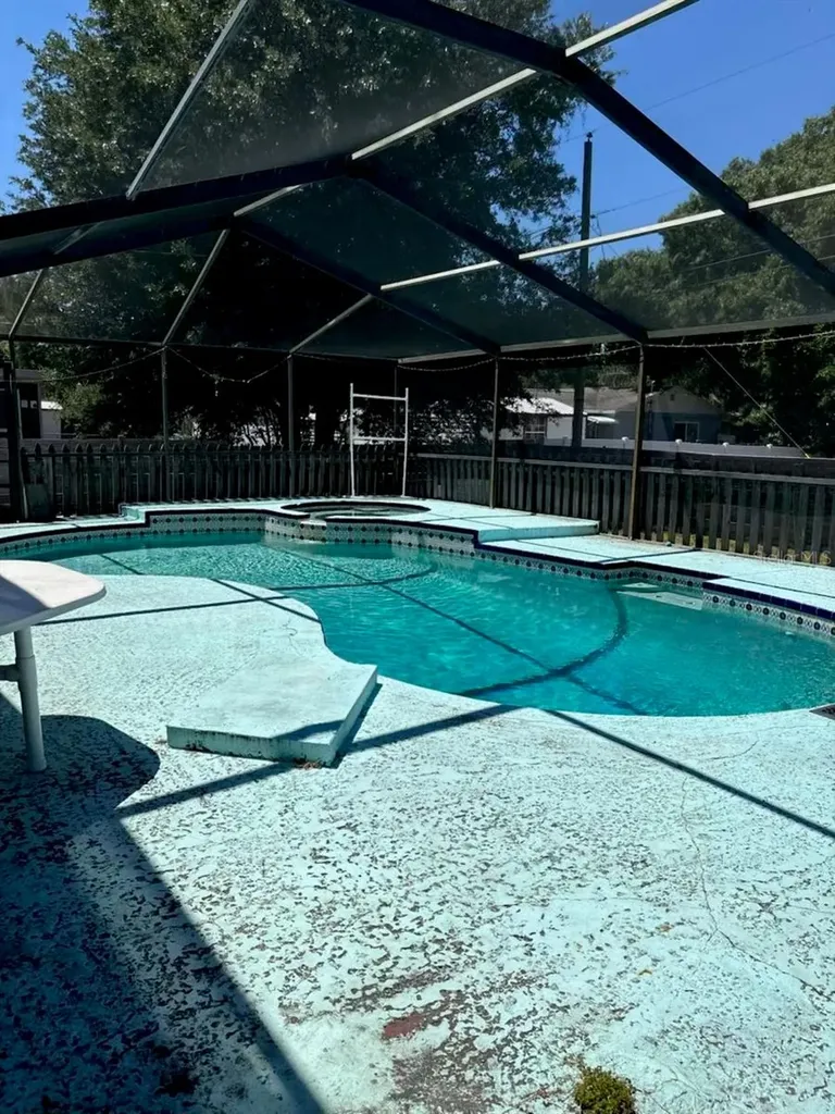39219 5th Avenue Zephyrhills FL 33542