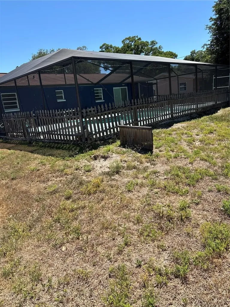 39219 5th Avenue Zephyrhills FL 33542