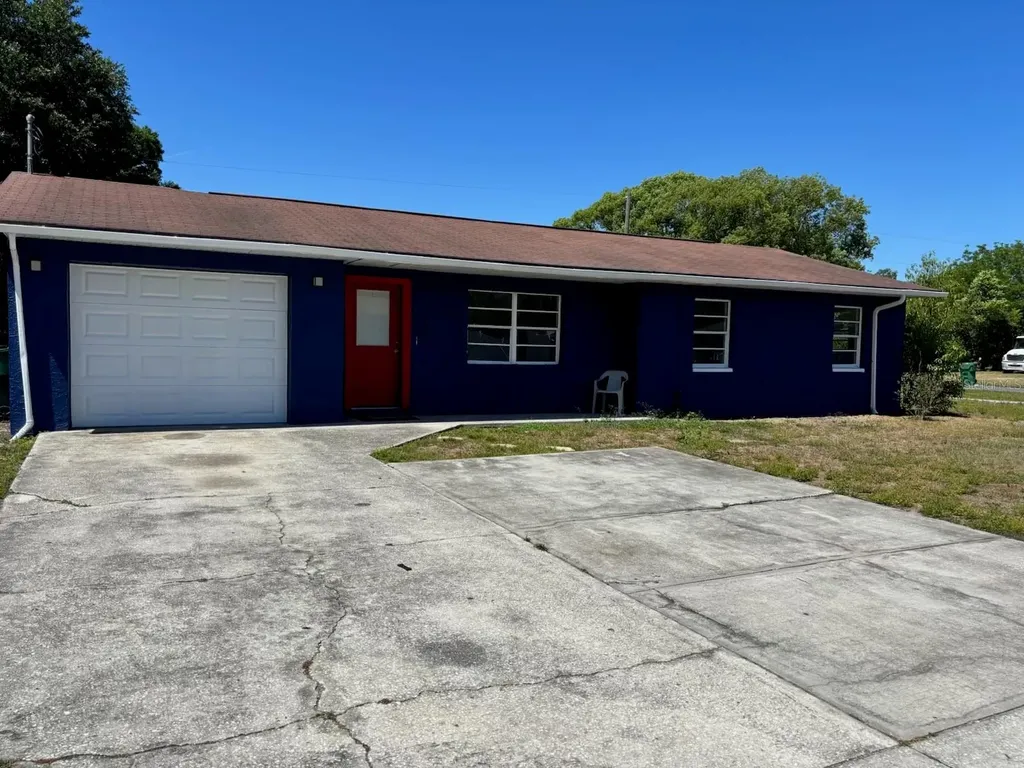 39219 5th Avenue Zephyrhills FL 33542