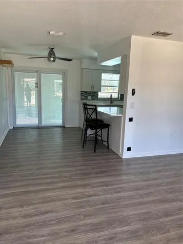 39219 5th Avenue Zephyrhills FL 33542