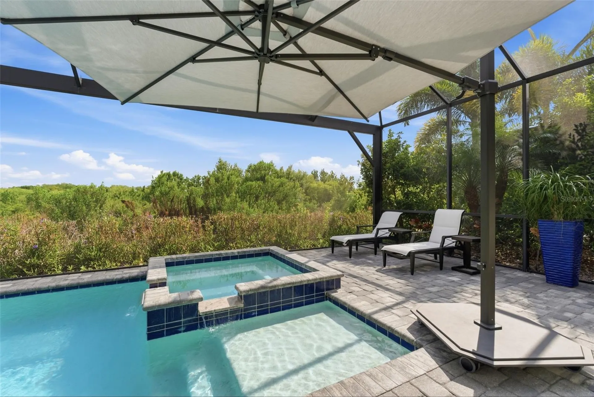 8245 Grande Shores Drive Sarasota FL 34240