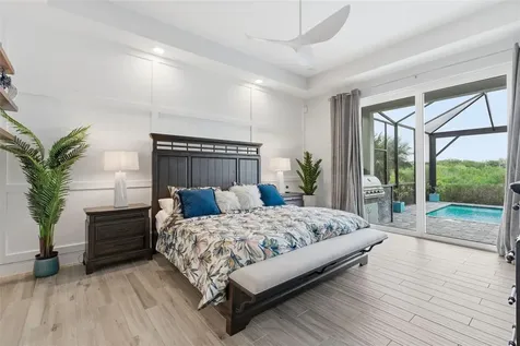 8245 Grande Shores Drive Sarasota FL 34240