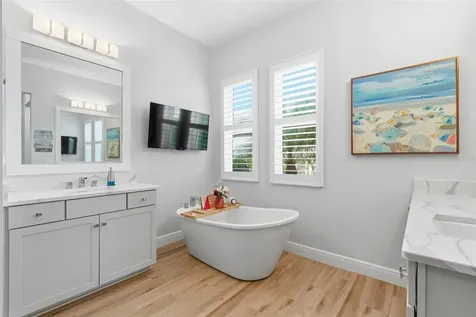 8245 Grande Shores Drive Sarasota FL 34240