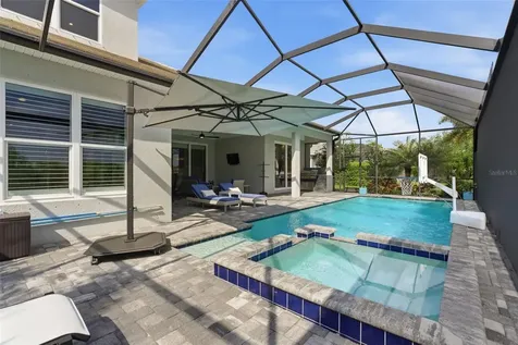 8245 Grande Shores Drive Sarasota FL 34240