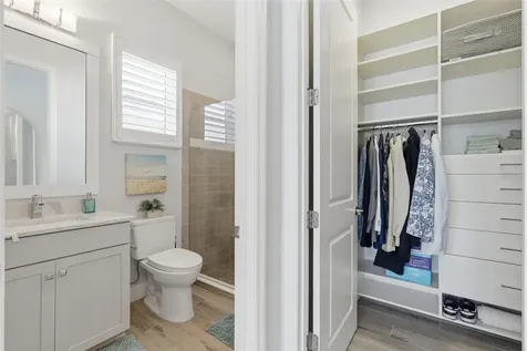 8245 Grande Shores Drive Sarasota FL 34240