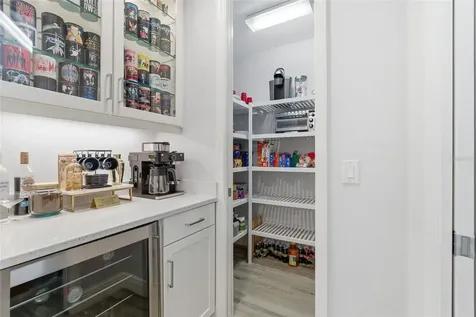 8245 Grande Shores Drive Sarasota FL 34240