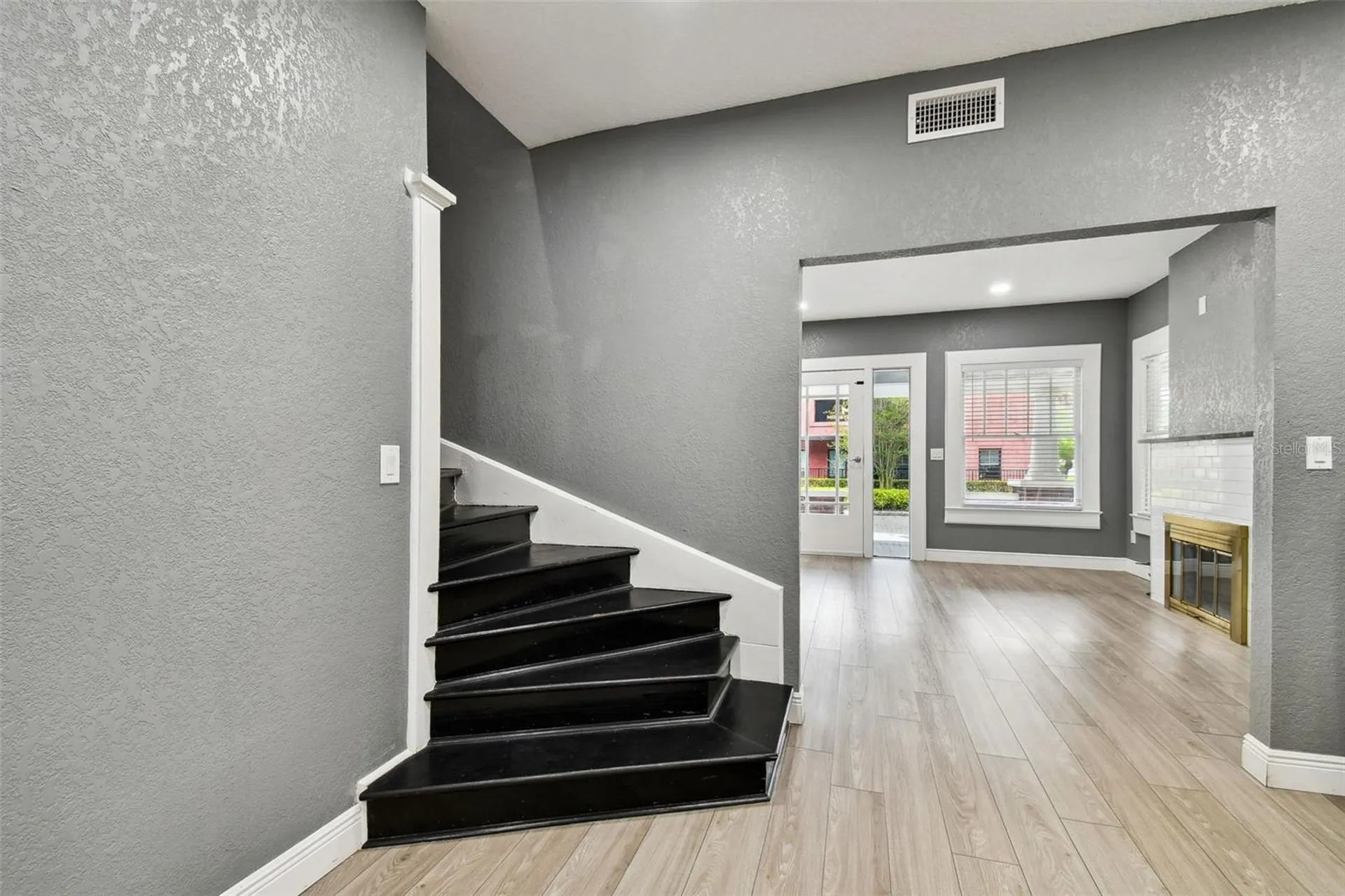 6810 N Navin Avenue Tampa FL 33604
