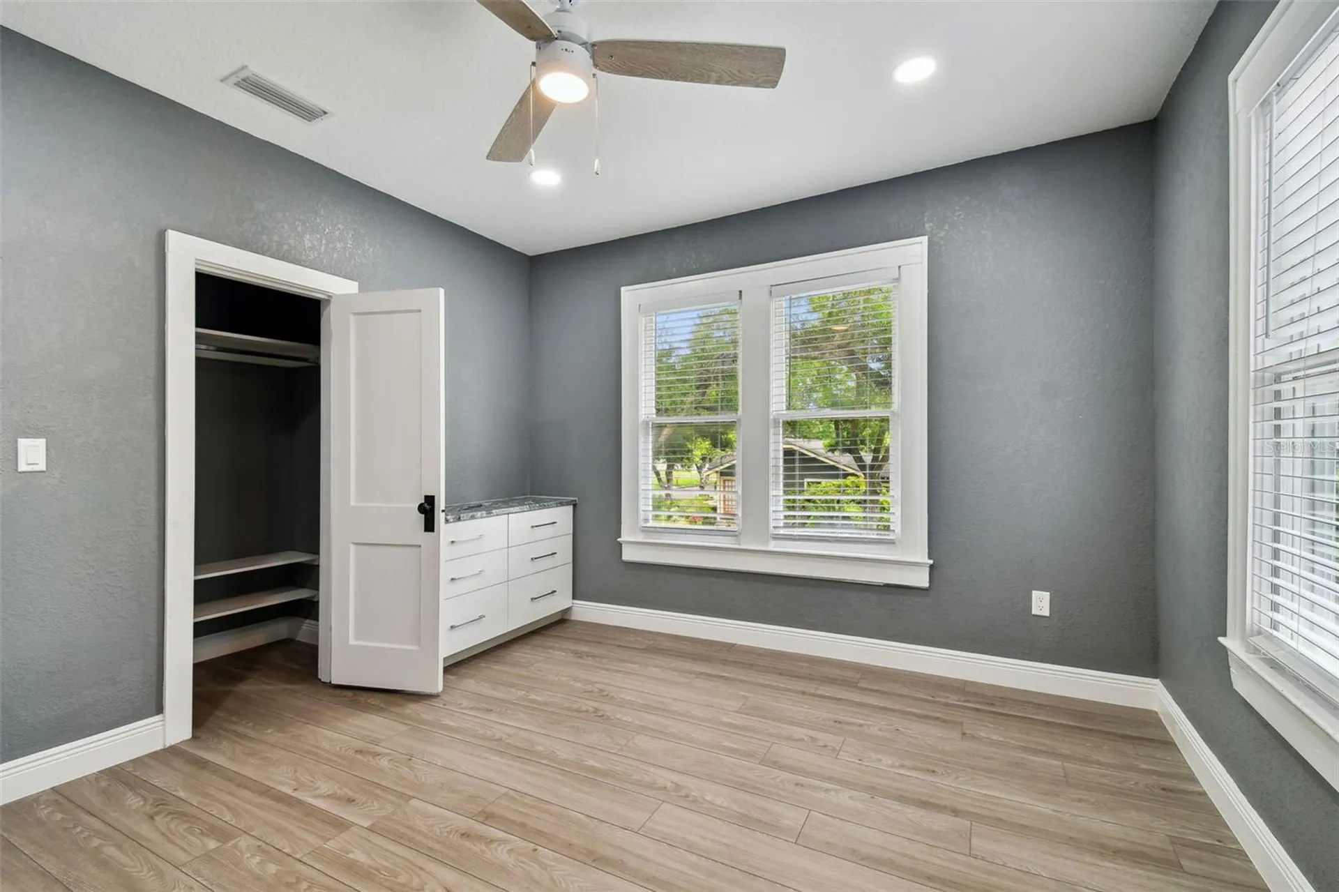 6810 N Navin Avenue Tampa FL 33604