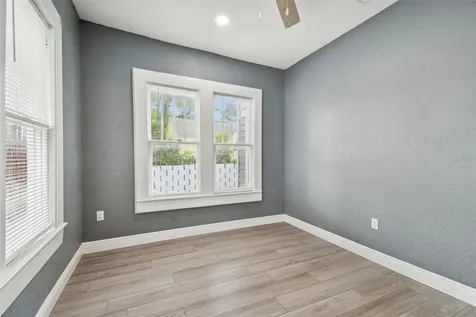 6810 N Navin Avenue Tampa FL 33604