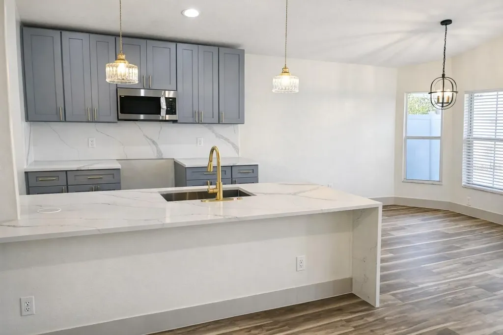 4501 Arizona Sun Court Valrico FL 33594