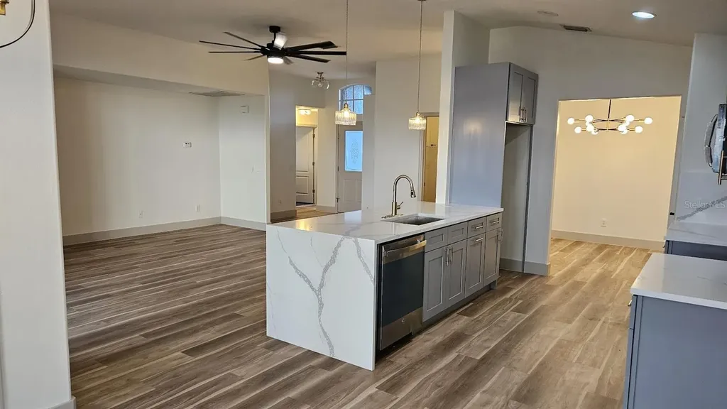 4501 Arizona Sun Court Valrico FL 33594