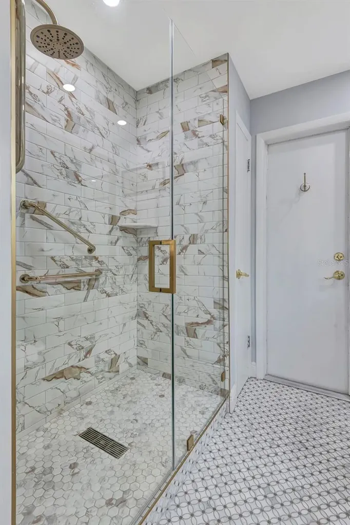 4395 Sarasota Avenue Sarasota FL 34234