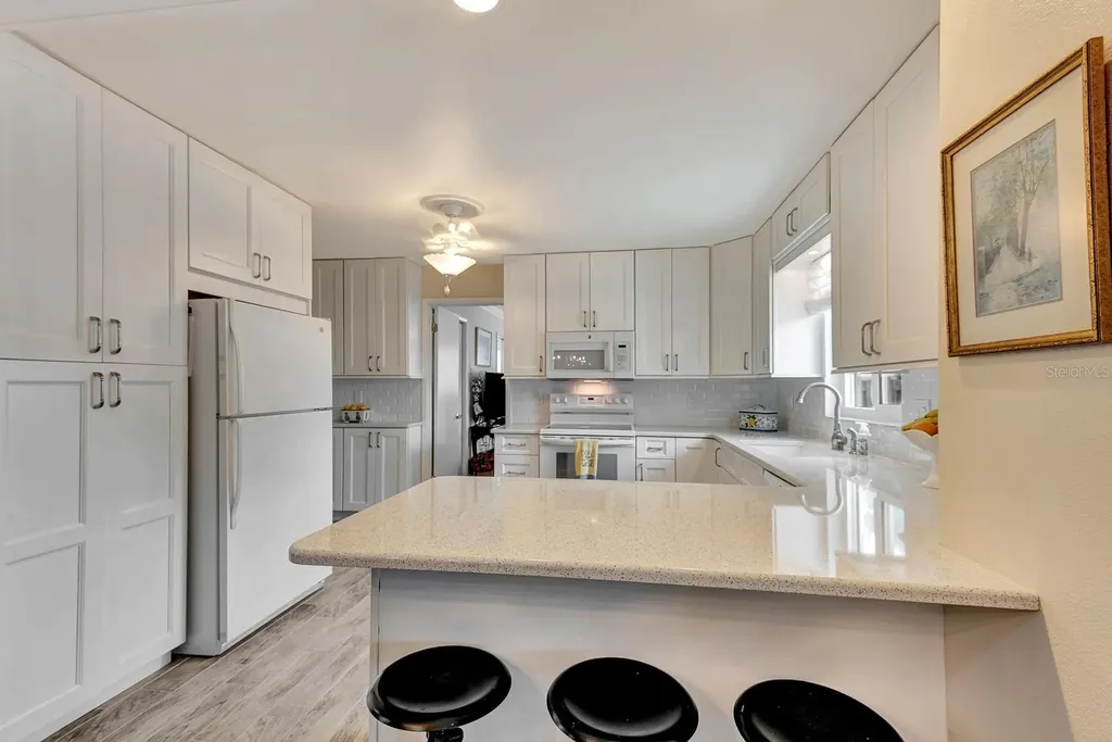 4395 Sarasota Avenue Sarasota FL 34234
