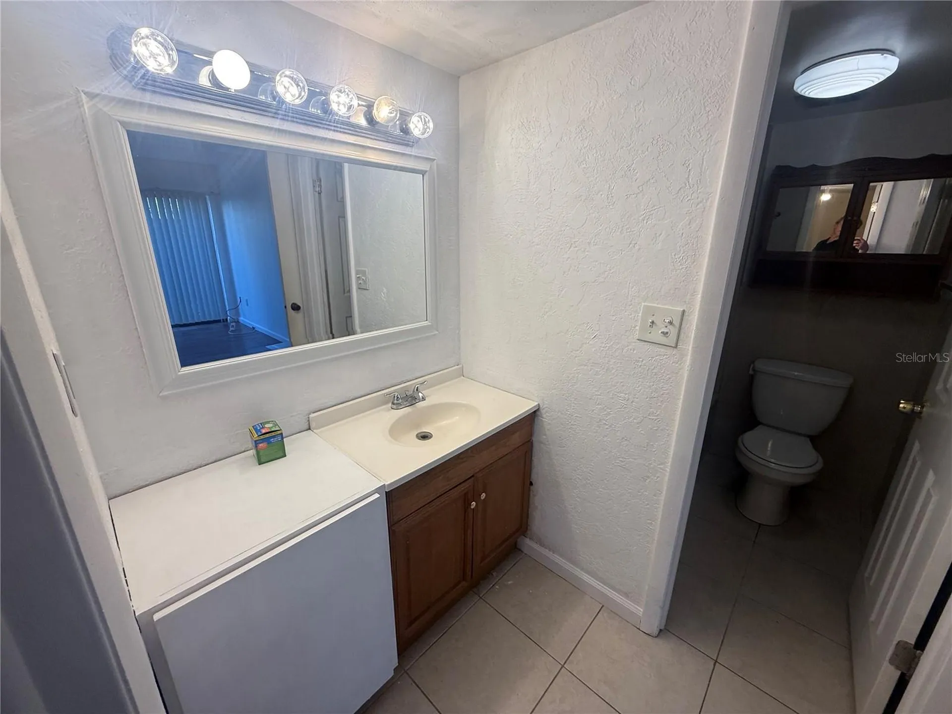 870 Village Lake Terrace N St Petersburg FL 33716