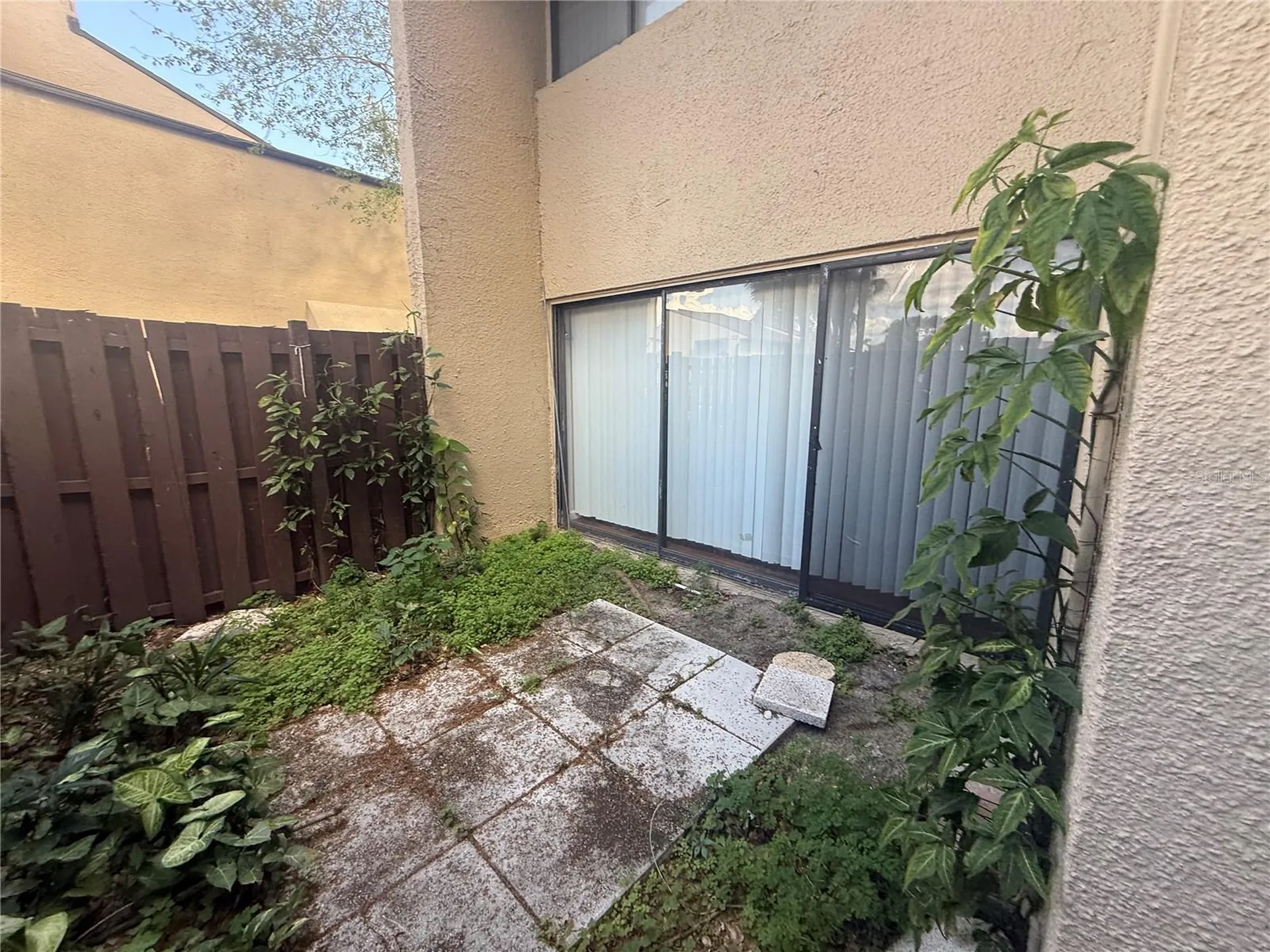 870 Village Lake Terrace N St Petersburg FL 33716