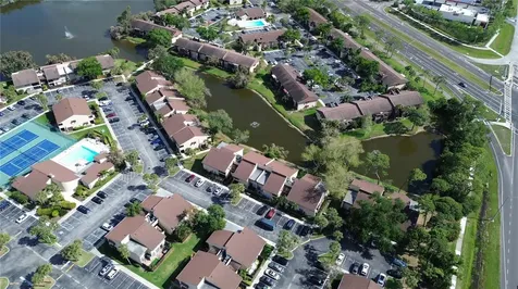 870 Village Lake Terrace N St Petersburg FL 33716