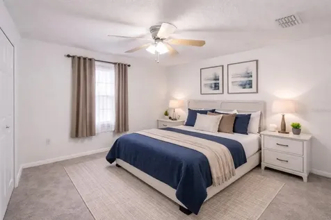 704 Swan Way Kissimmee FL 34758